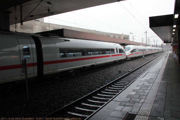 2011-12-26.0842.Dusseldorf.jpg