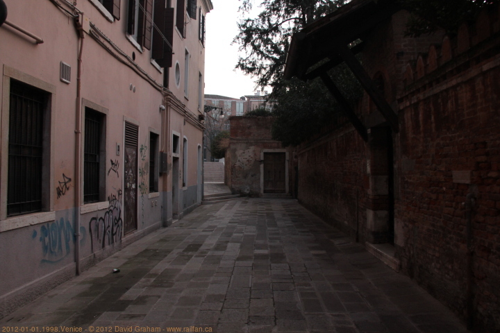 2012-01-01.1998.Venice.jpg
